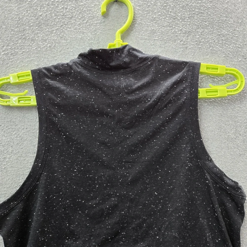 Lululemon Women Tank Top 4 Black Breeze Through Twist‎ Crew Neck Pullover